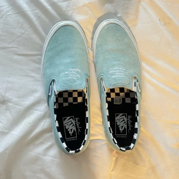 Vans Ray Barbee X Leica OG Classic Slip-On Suede ‘Capturing the Journey’ Sneaker - Picture 7 of 15